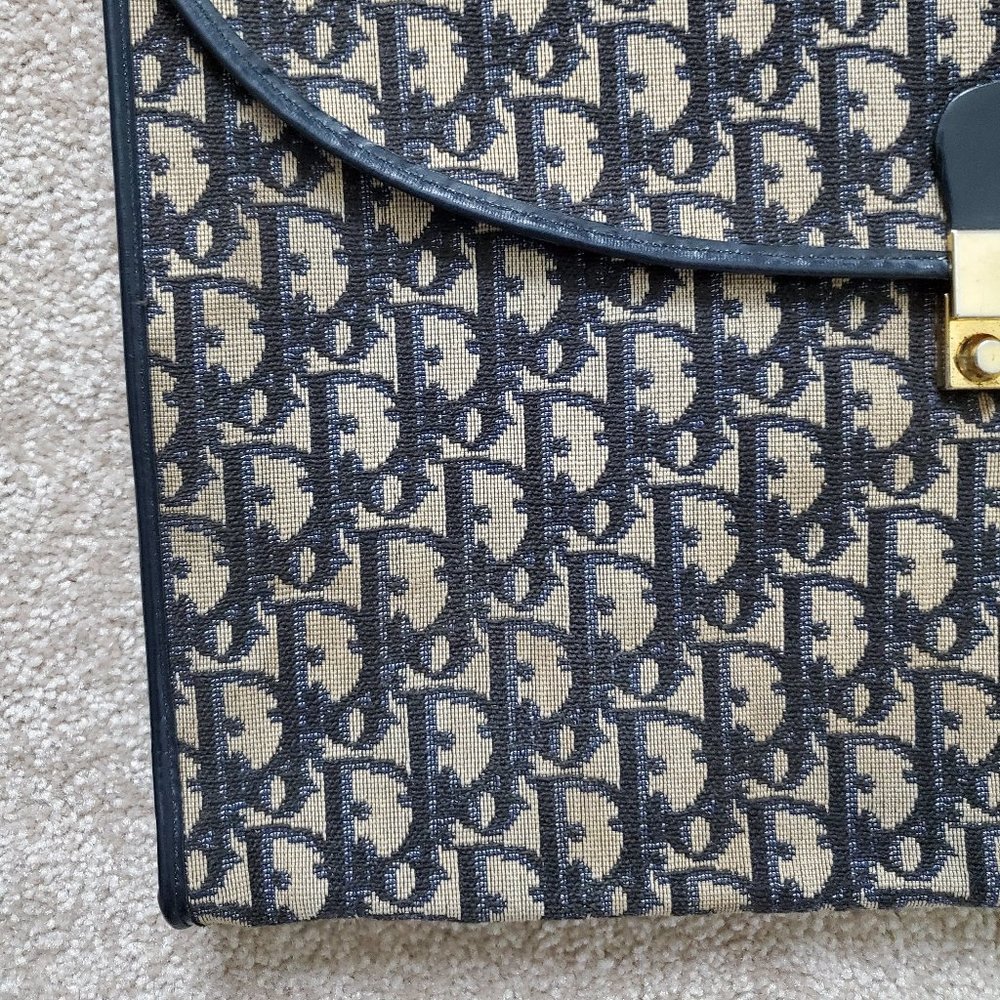 Authentic Vintage Christian Dior Clutch Trotter - Picture 15 of 15